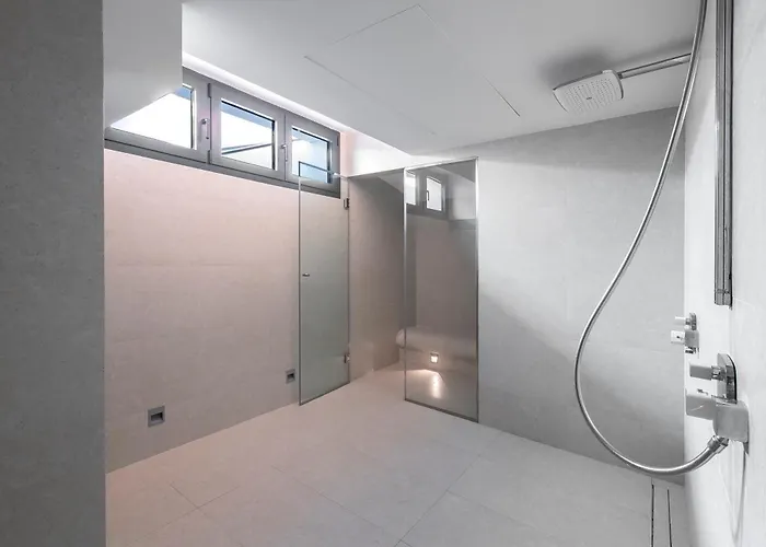 Frontline 6 Bdrm Luxury W Access Appartamento *