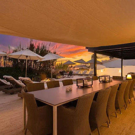 公寓 Frontline 6 Bdrm Luxury W Access 马尔韦利亚