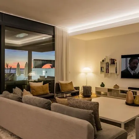 شقة Frontline 6 Bdrm Luxury W Access *